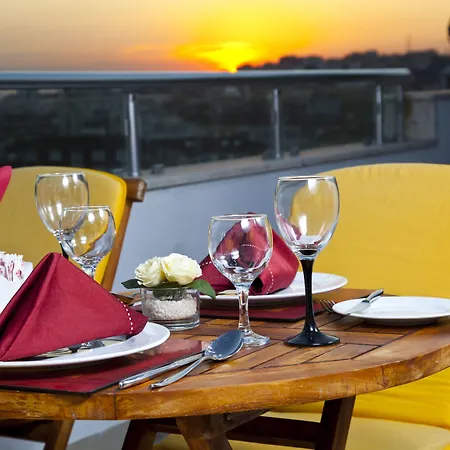 Classes Hotel Airport Hotel 3*