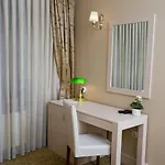 Classes Airport فندق اسطنبول