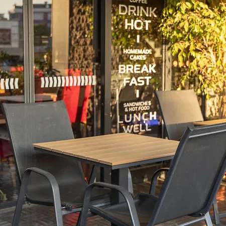 Hotel Classes Airport